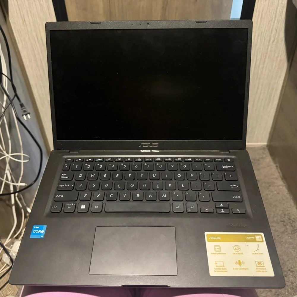 ASUS Black Laptop